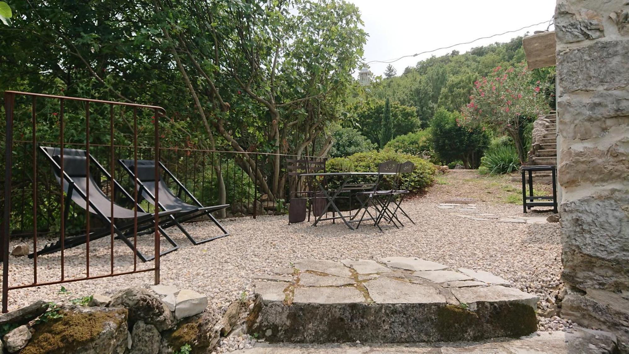 Gite En Cevennes Du Sud, Bergerie Restauree Au Rez De Jardin D'Une Bastide Avec Piscine, Vue Exceptionnelle, Authenticite Et Confort Saint-Laurent-le-Minier Exterior foto